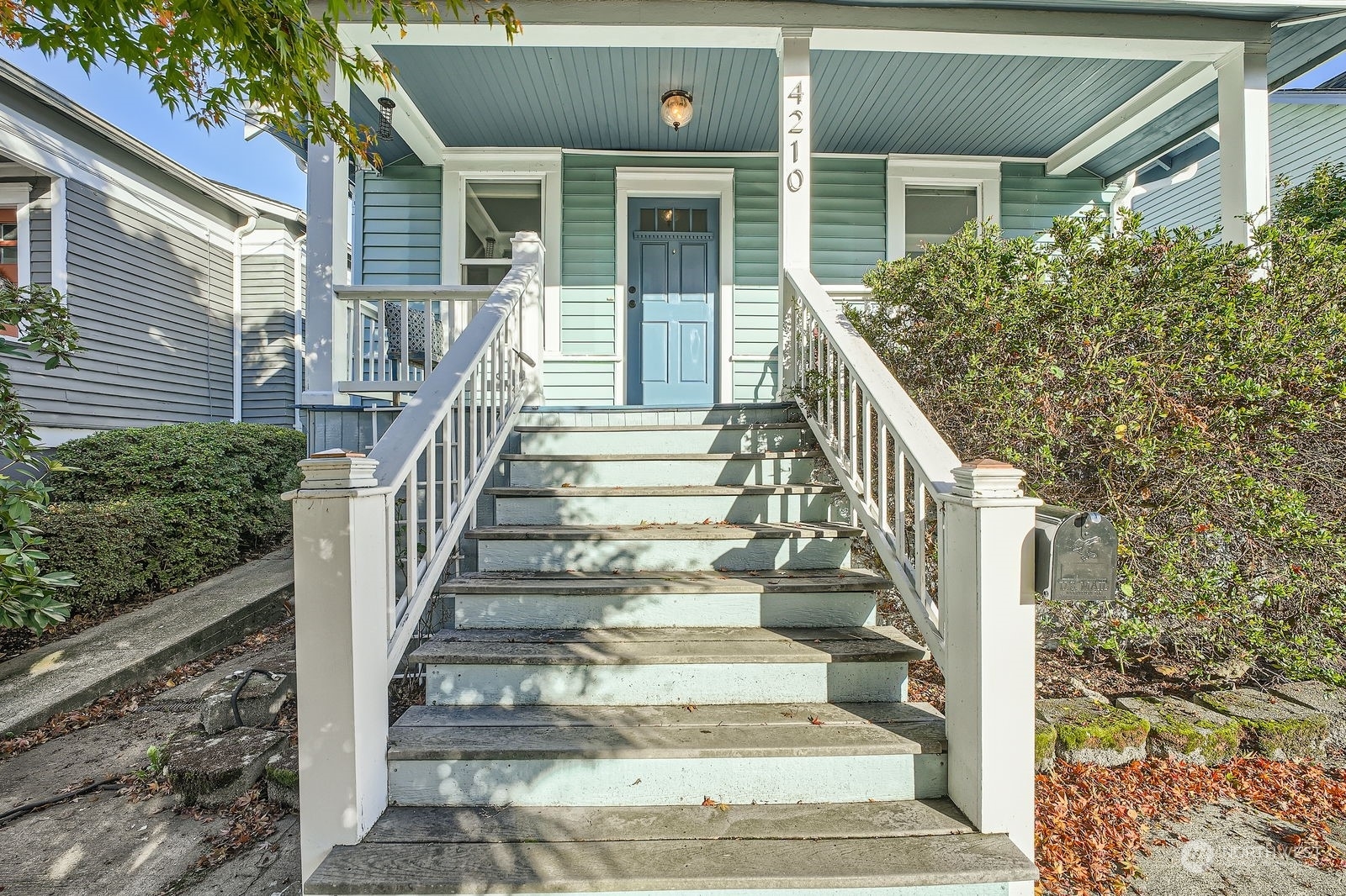 Property Photo:  4210 S Spencer Street  WA 98118 