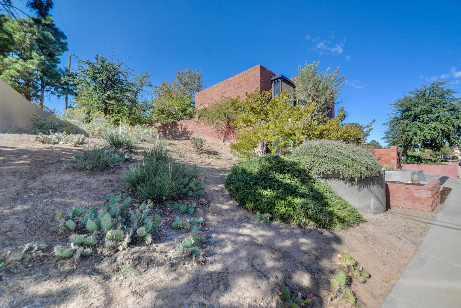 Property Photo: 4218 Sunningdale Avenue NE NM 87110