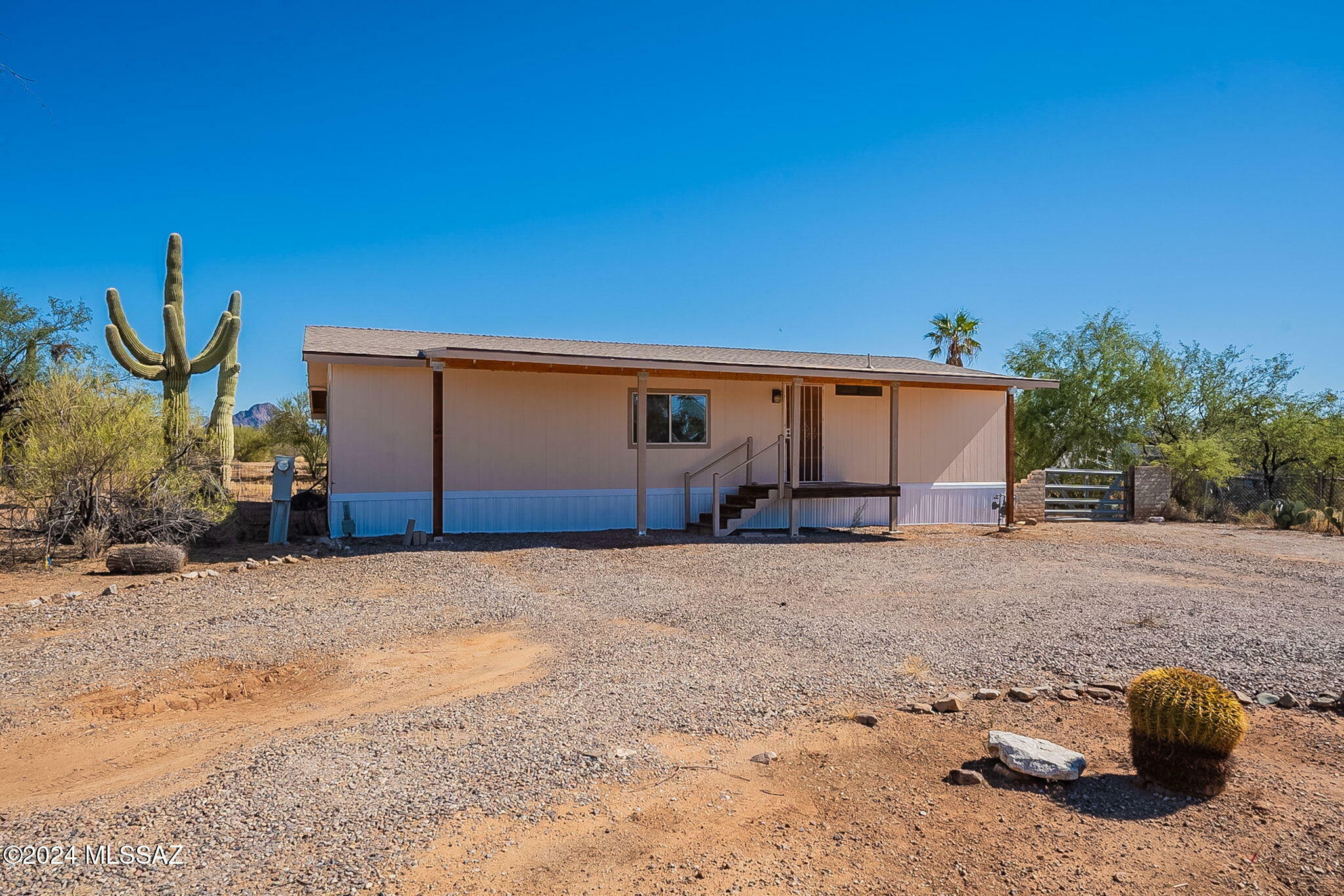 Property Photo:  3905 S Calico Lane  AZ 85735 