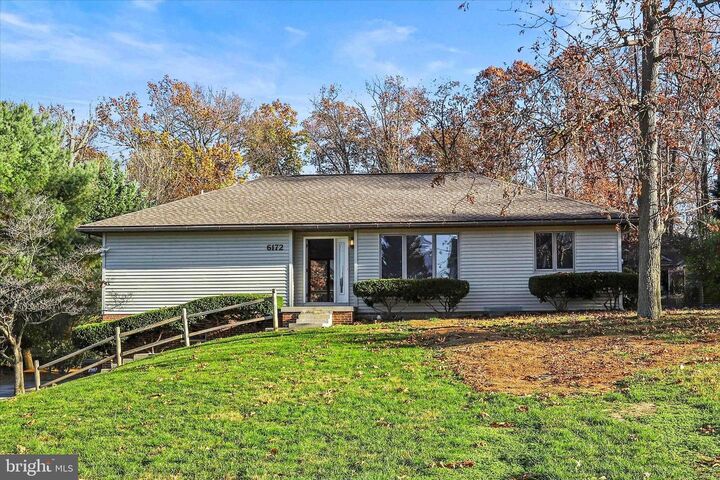 6172 Greenbriar Lane  Fayetteville PA 17222 photo