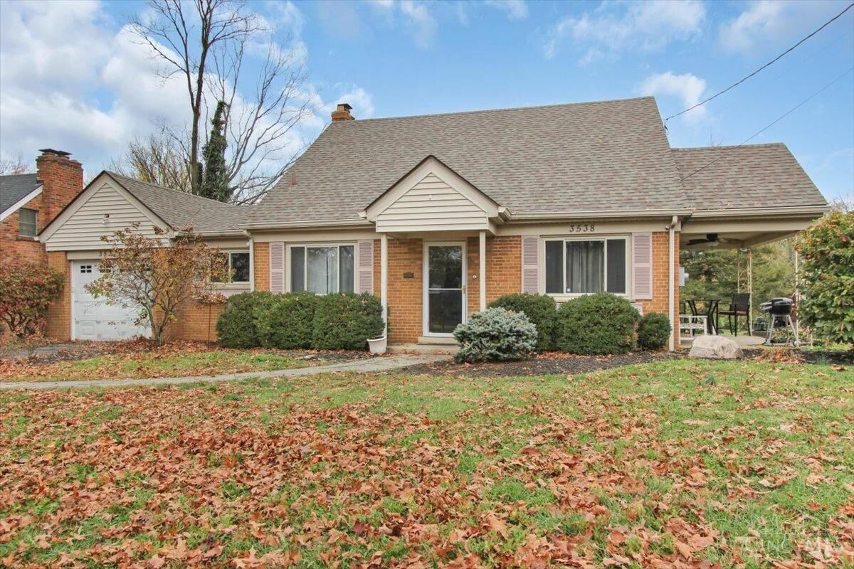 Property Photo:  3538 Reemelin Road  OH 45211 