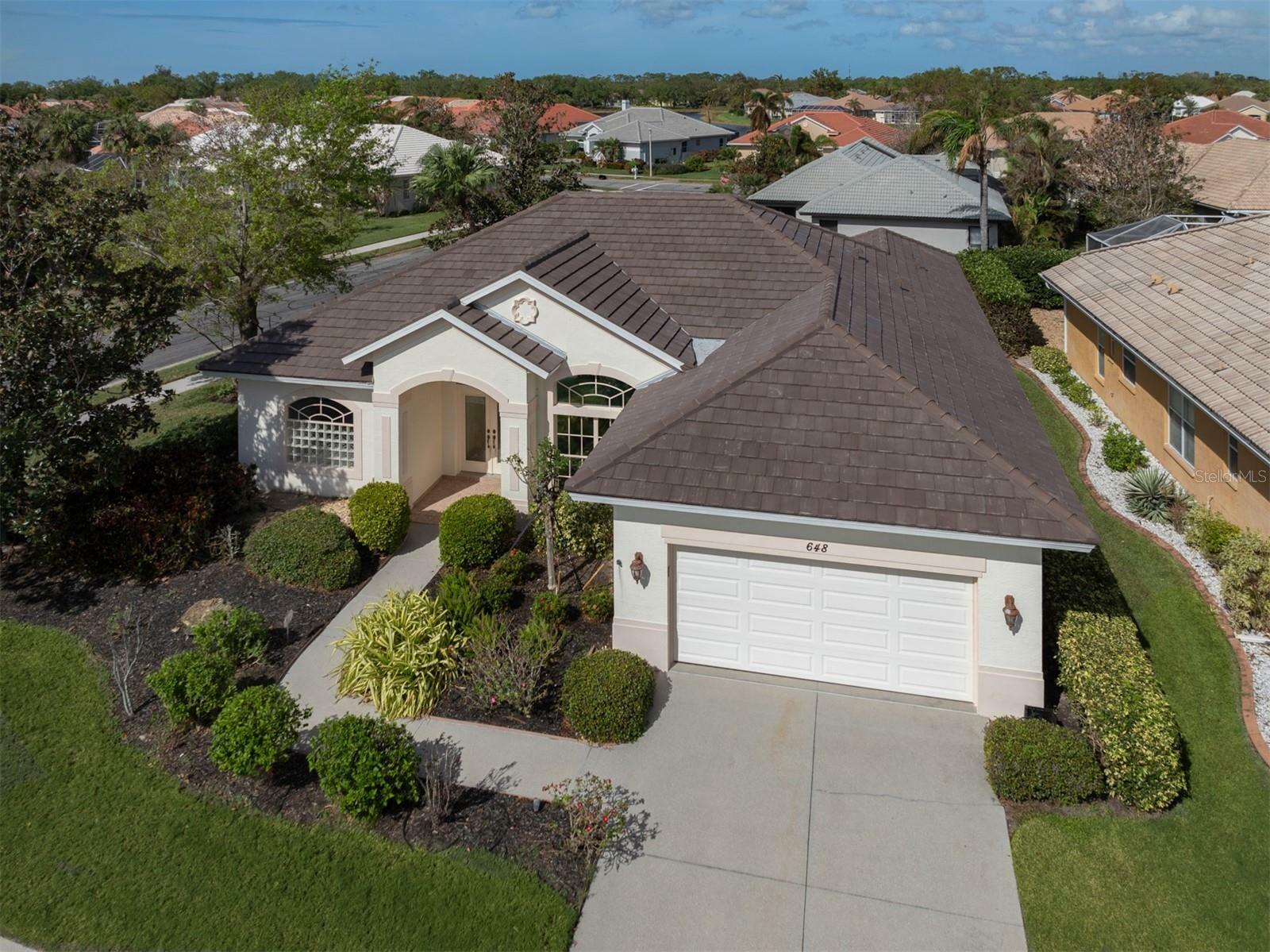 Property Photo:  648 Lakescene Drive  FL 34293 