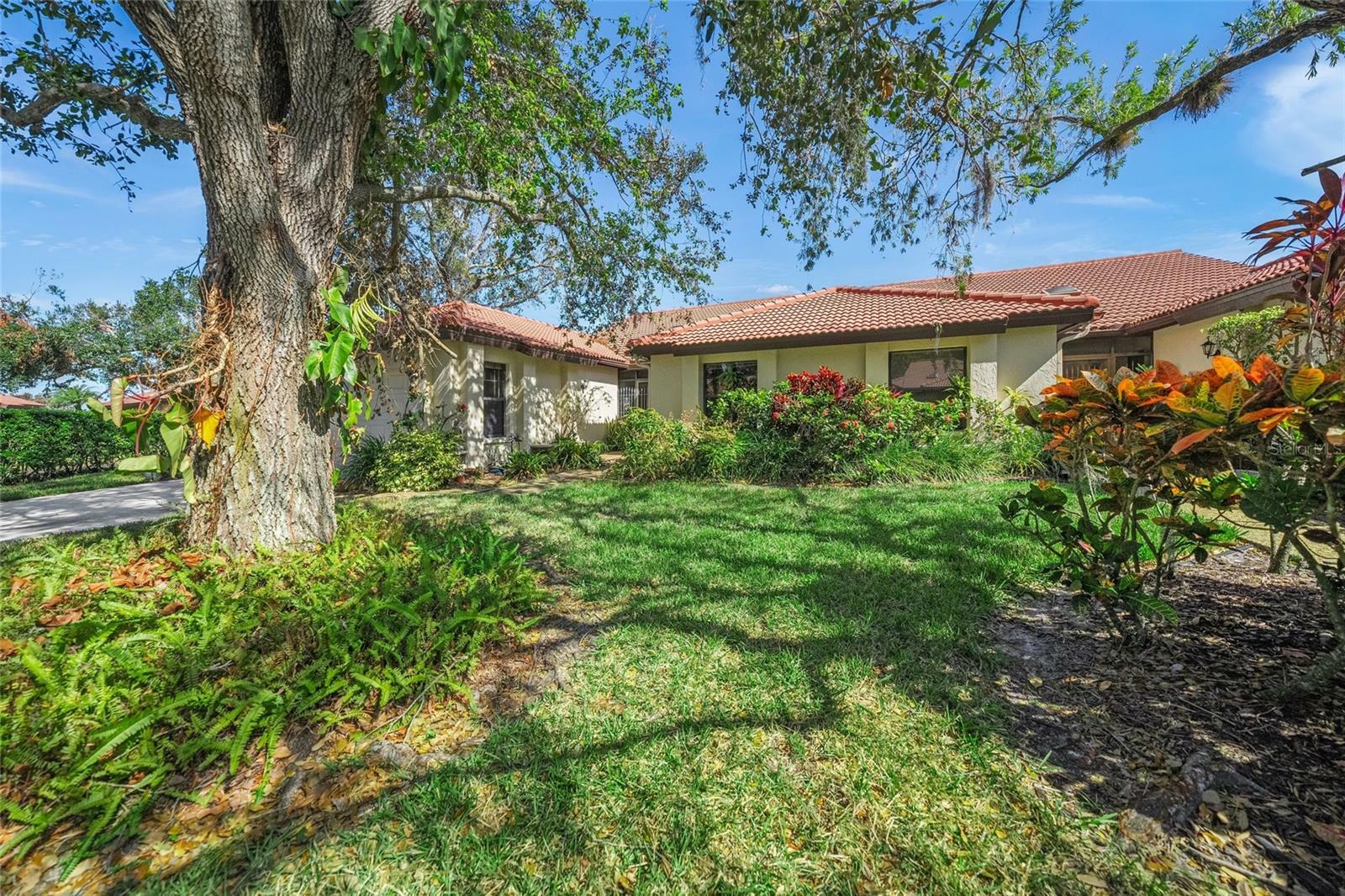 4573 Pine Green Trail 1  Sarasota FL 34241 photo