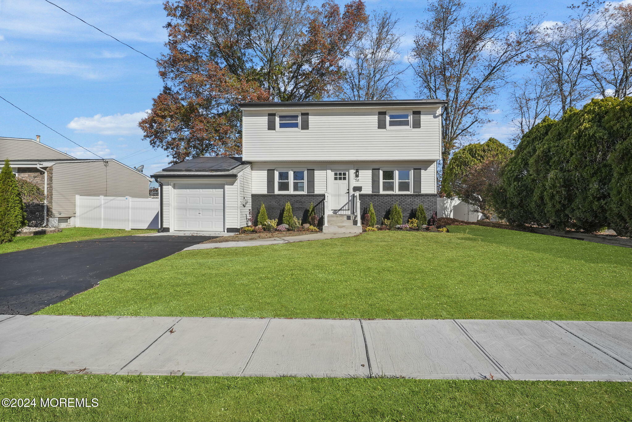 Property Photo:  58 Piedmont Drive  NJ 08857 