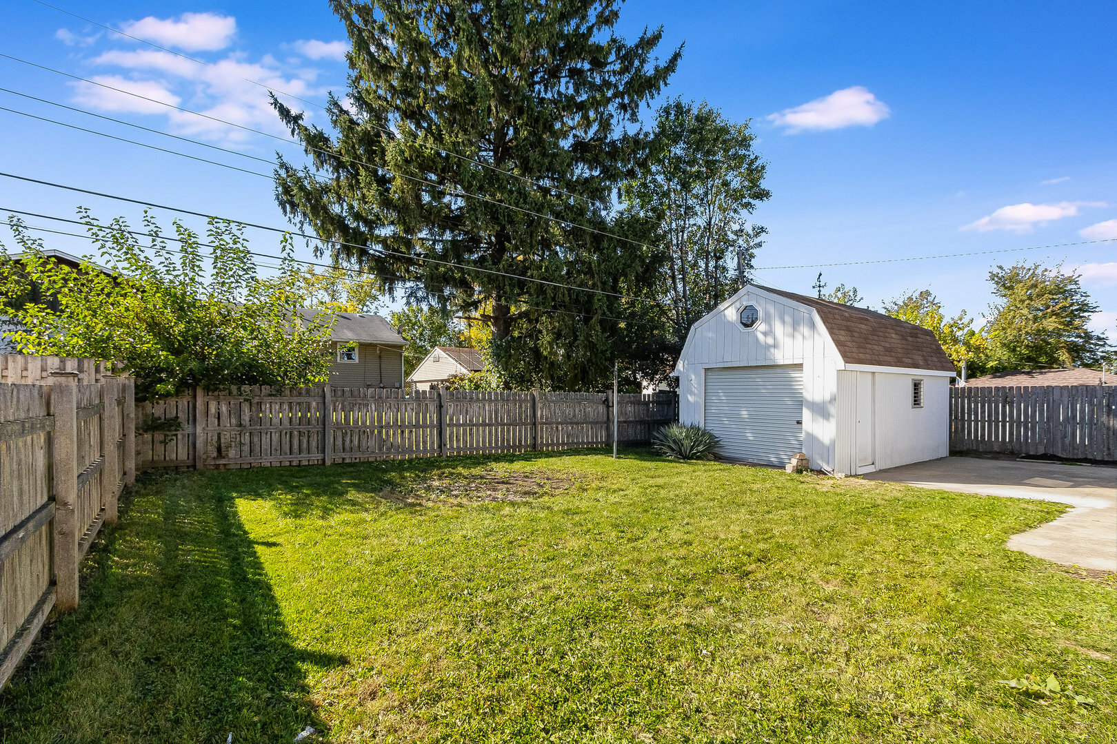 Property Photo:  428 Garland Avenue  IL 60446 