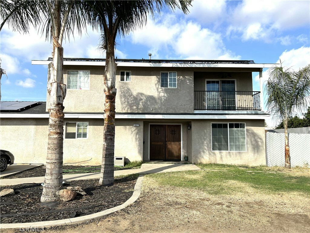 Property Photo: 1077 Pecan CA 93637