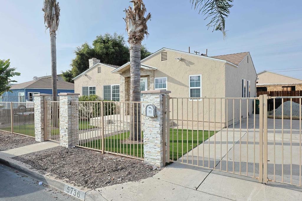 Property Photo:  5736 Midwick St  CA 92139 