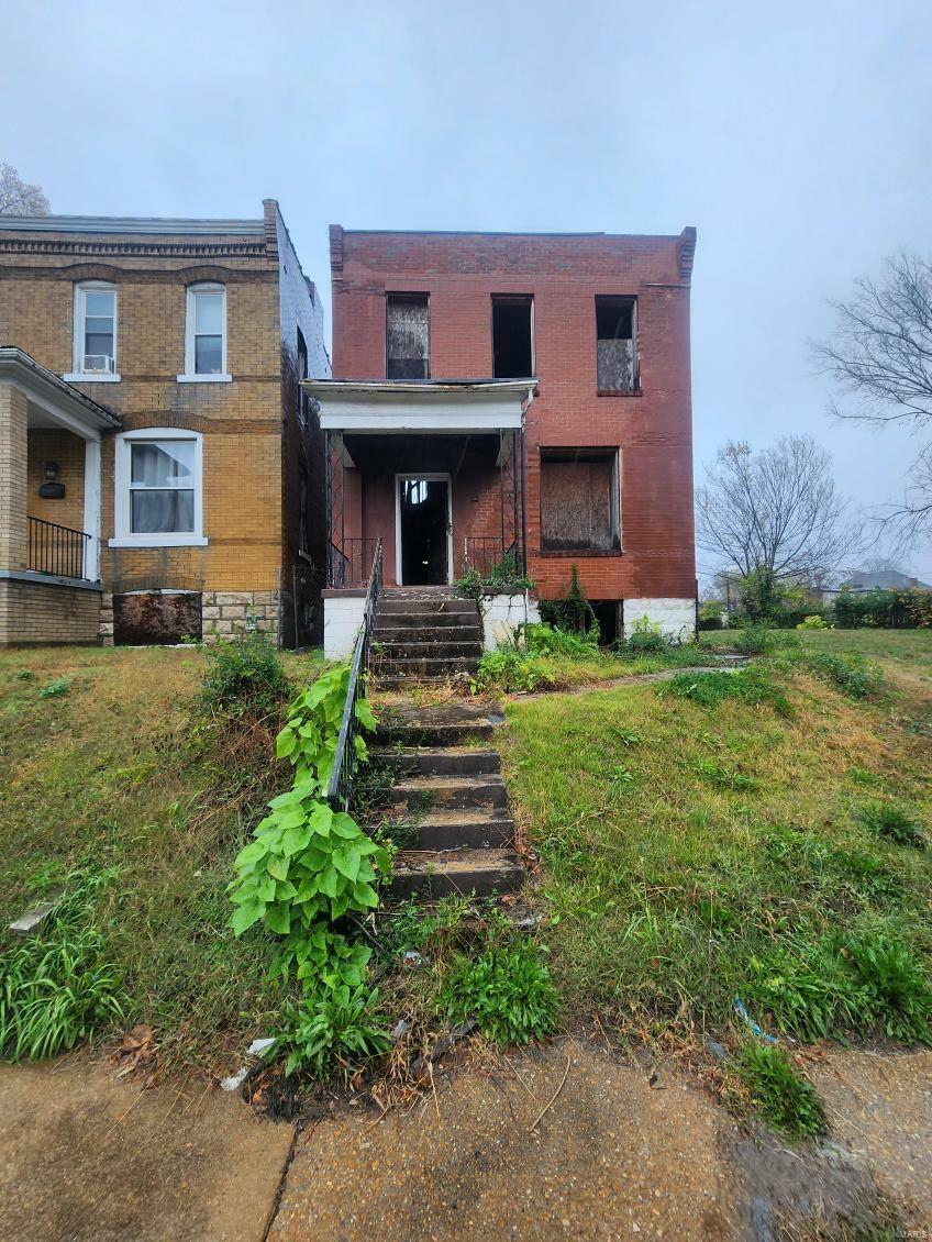 Property Photo:  4807 Northland Avenue  MO 63113 