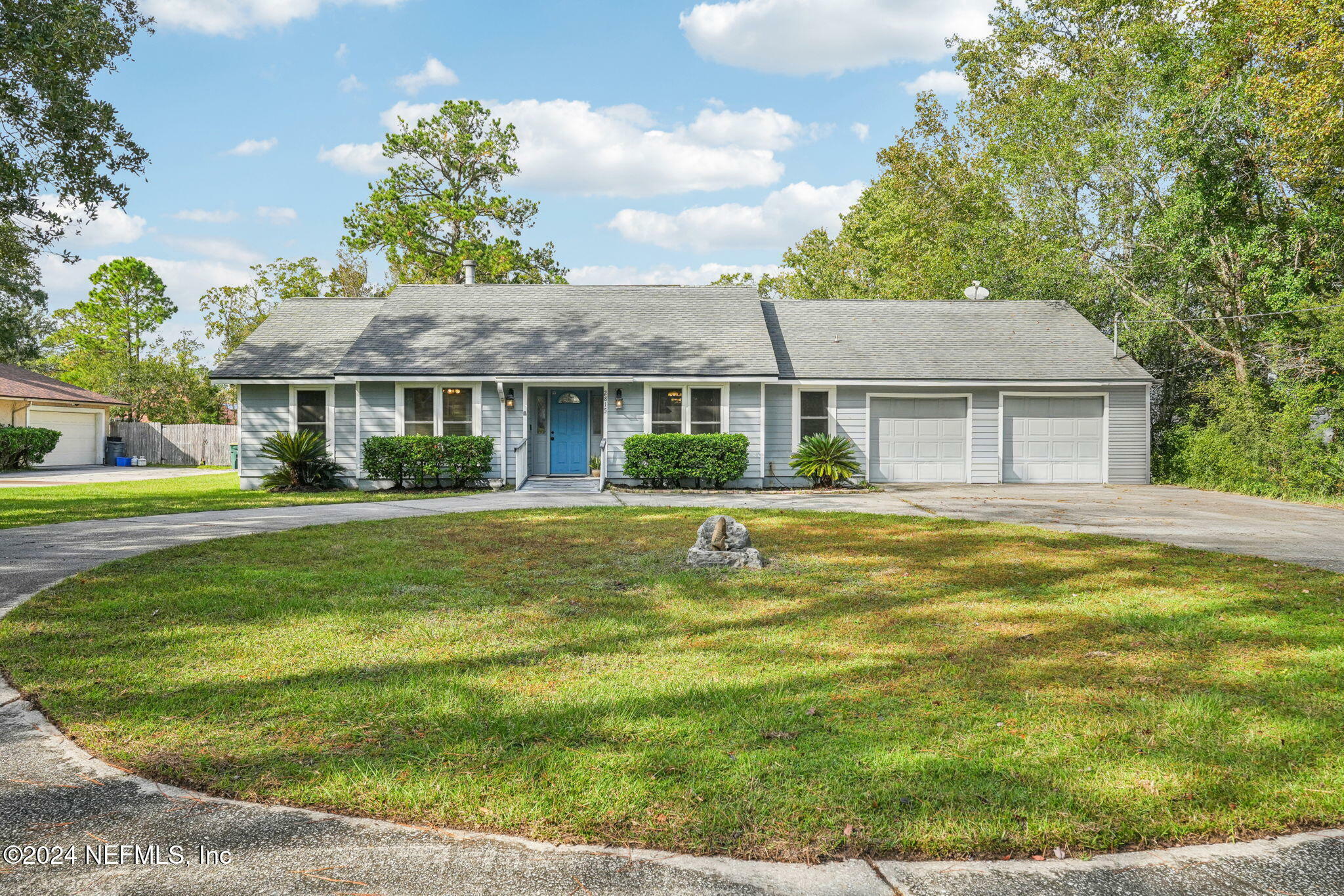 Property Photo:  2815 Mandarin Meadows Drive N  FL 32223 