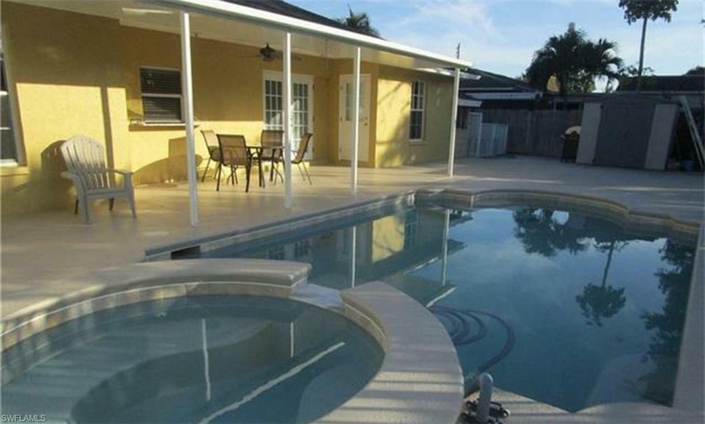 Property Photo:  2221 54th Ter SW  FL 34116 