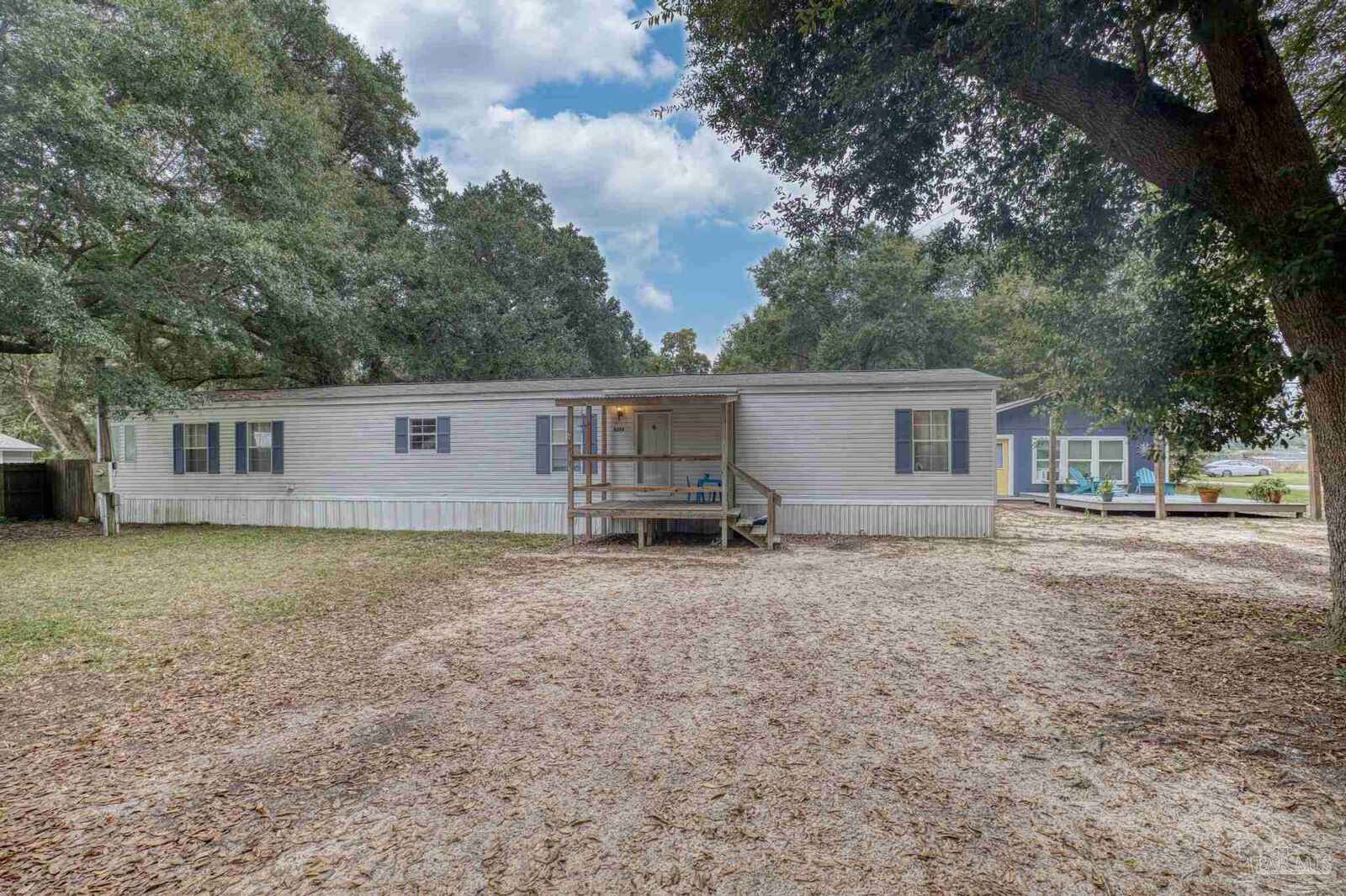 Property Photo:  4292 Lois Dr  FL 32571 