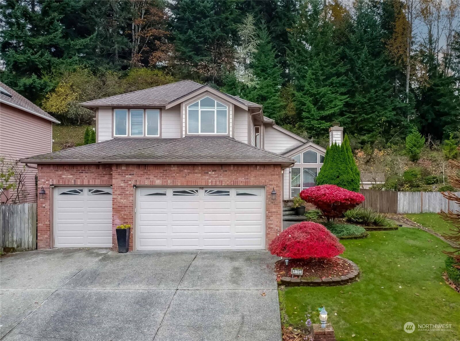 Property Photo:  13839 SE 158th Street  WA 98058 