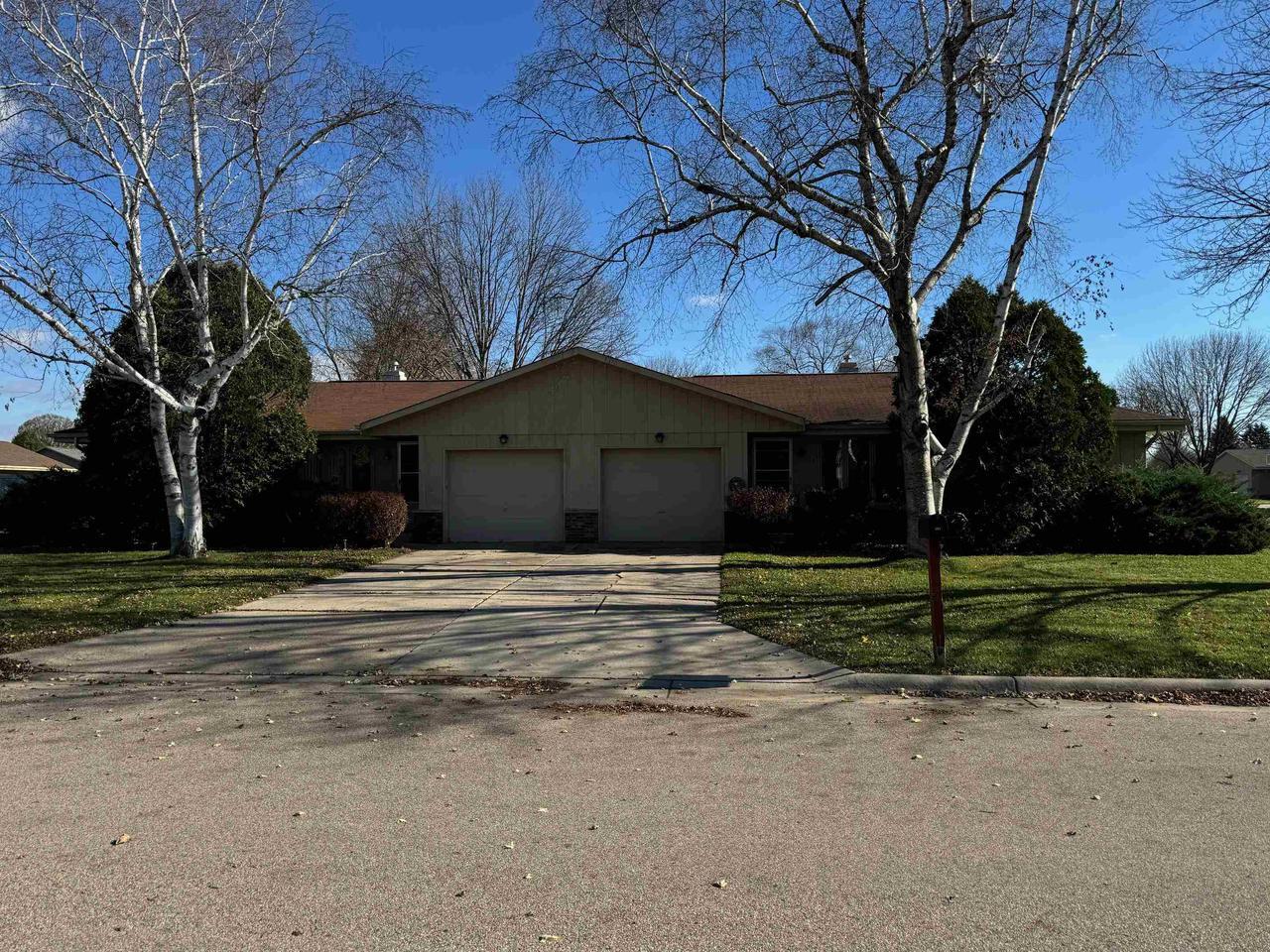 Property Photo: 504-506 Margate Drive WI 53546