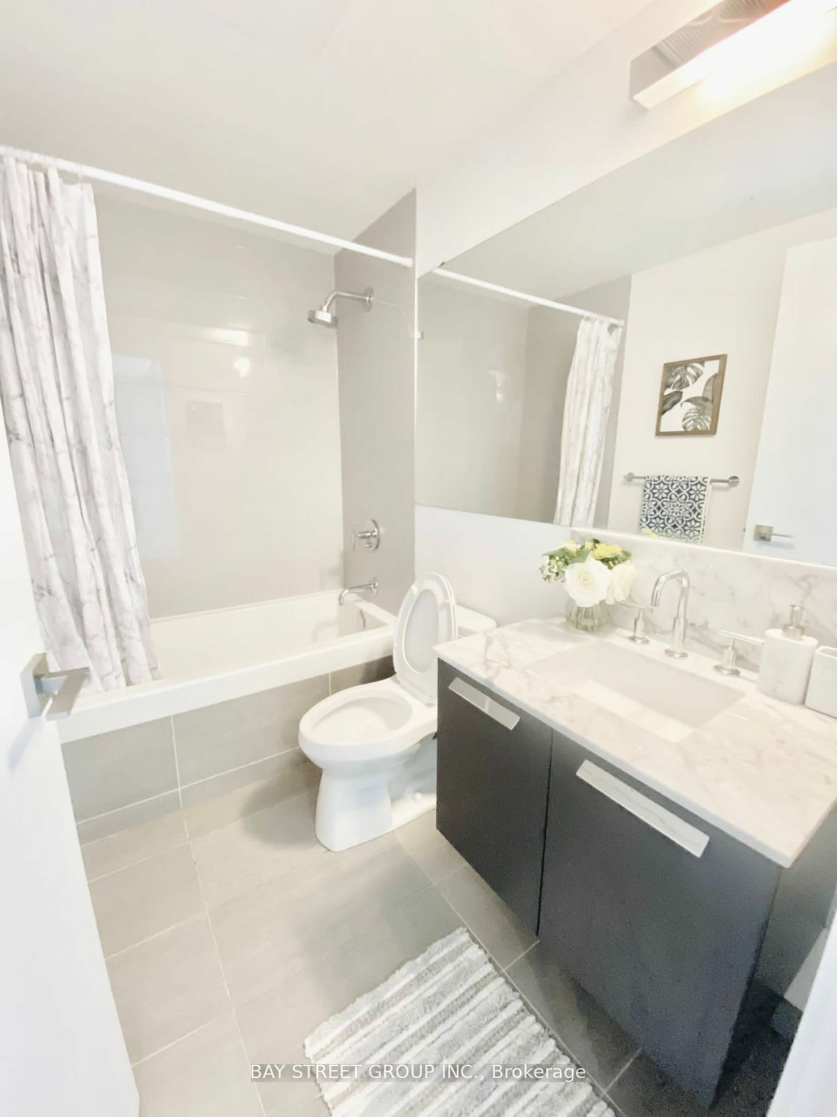 Property Photo:  50 Charles St E 2504  ON M4Y 0C3 