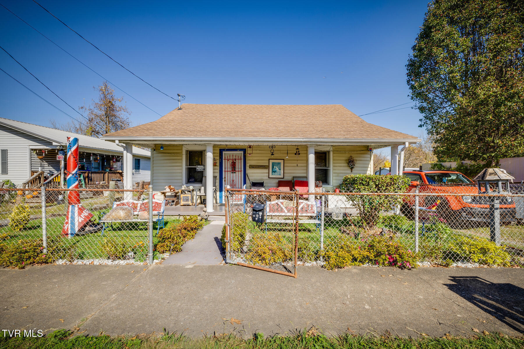 1018 Robertson Street  Kingsport TN 37660 photo