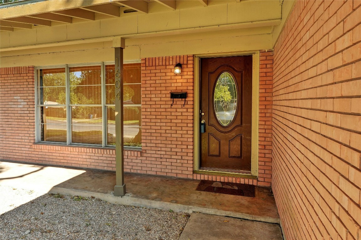 Property Photo:  1604 Briarcliff Boulevard  TX 78723 