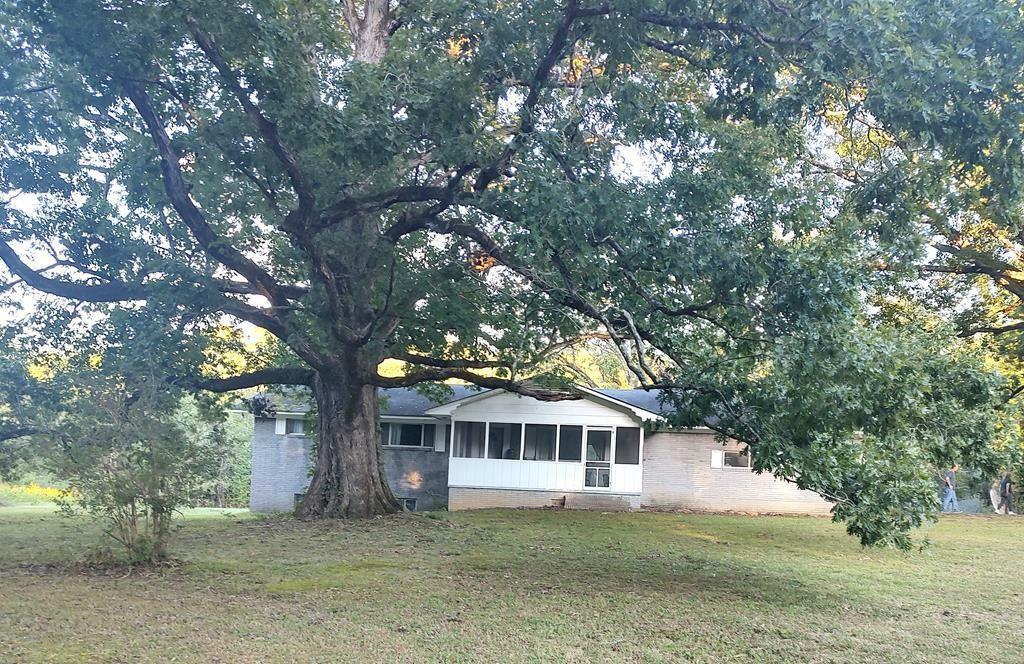 Property Photo: 5080 Holly Creek Cool Spr Road GA 30705