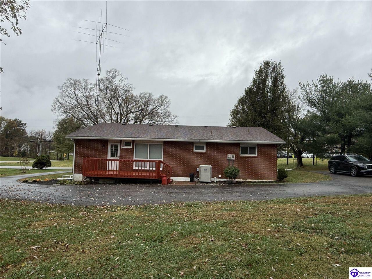 Property Photo:  318 Rineyville School Road  KY 40162 