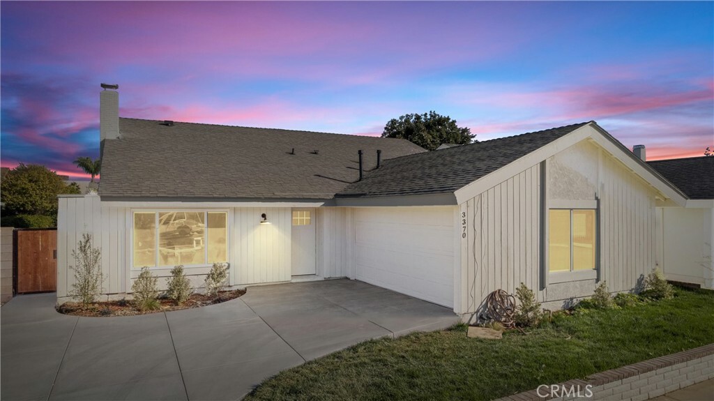 Property Photo:  3370 Wisteria Circle  CA 92626 