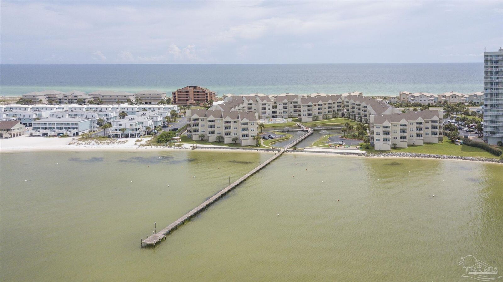 Property Photo: 1150 Ft Pickens Rd D7 FL 32561