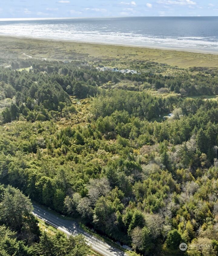 Property Photo: 2943 Wa-109 WA 98535