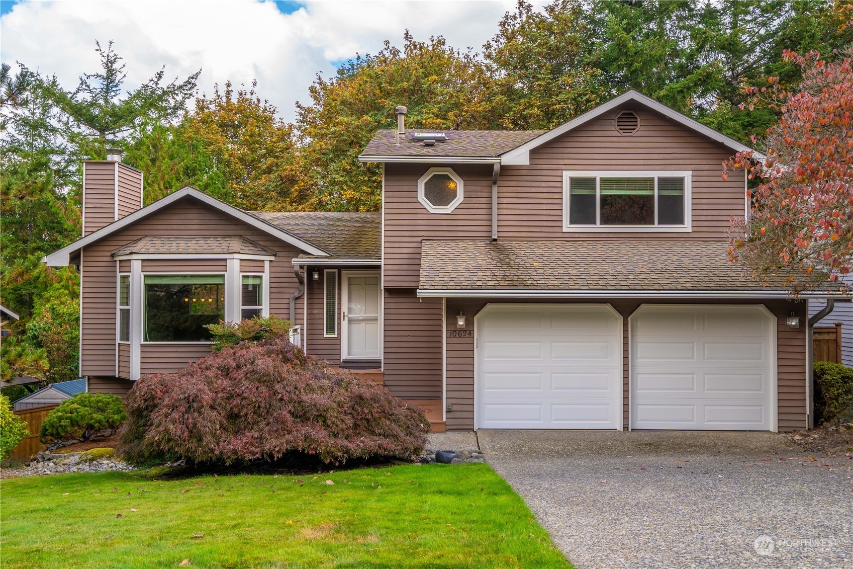 Property Photo:  10624 181st Avenue NE  WA 98052 