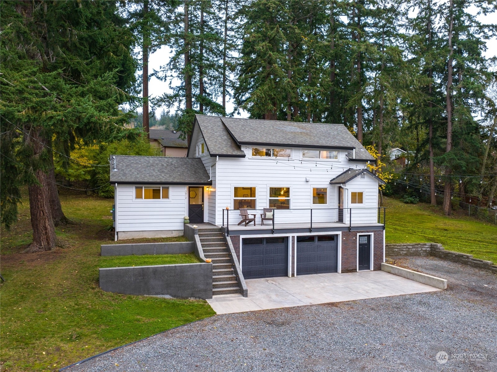 Property Photo:  3012 Wilson Ave  WA 98225 