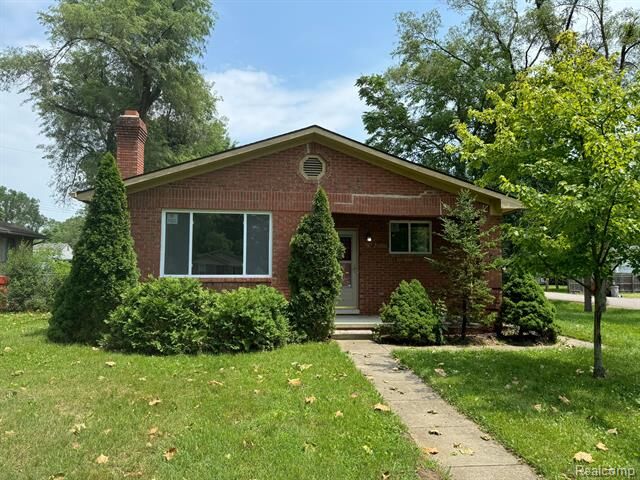 Property Photo:  21308 Seminole Street  MI 48033 