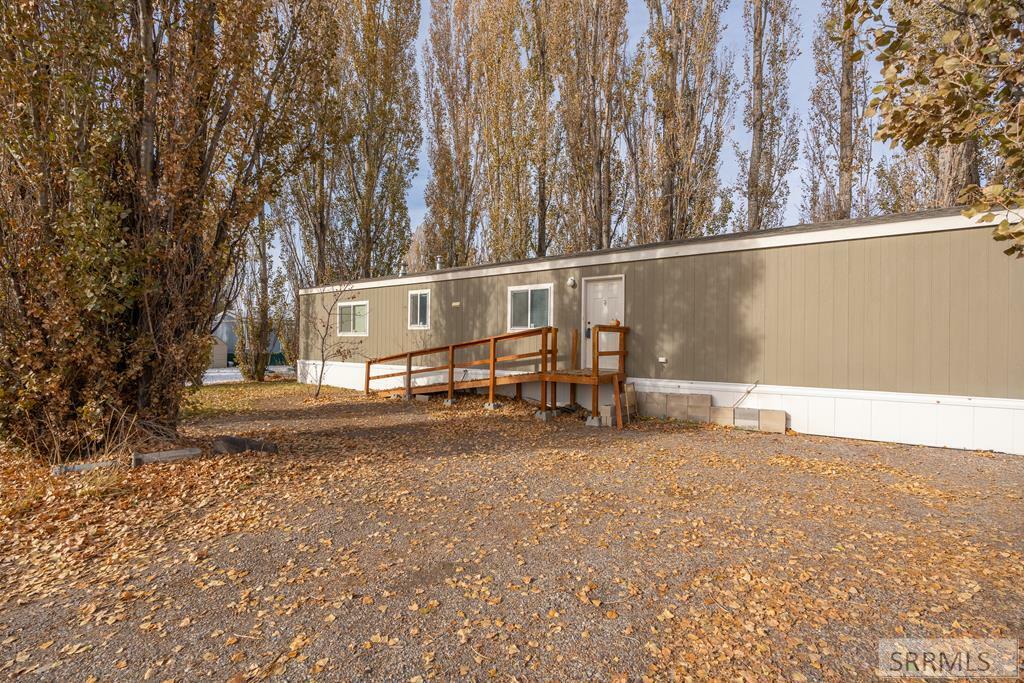 Property Photo:  443 Smith Street  ID 83443 