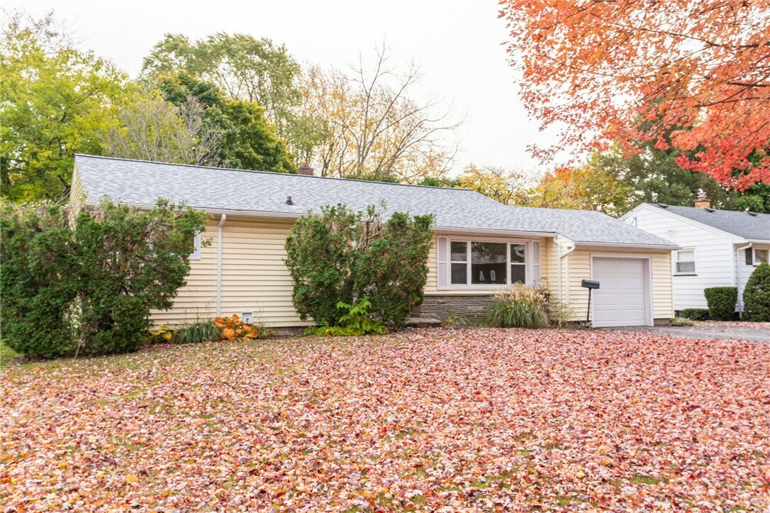 Property Photo:  117 Bayberry Lane  NY 14616 