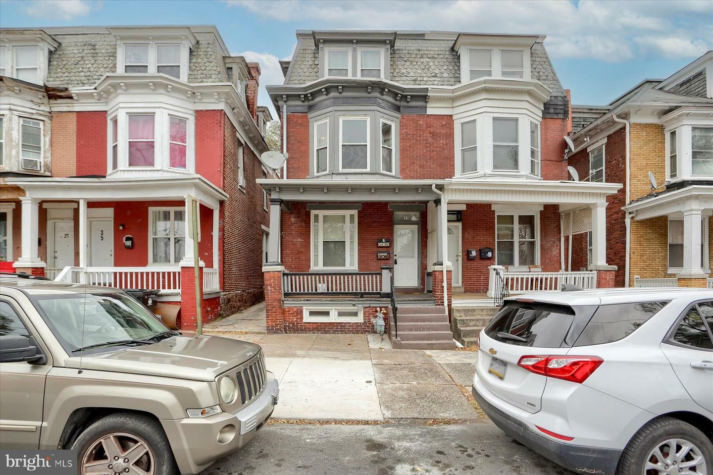 Property Photo:  33 N 19th Street  PA 17103 