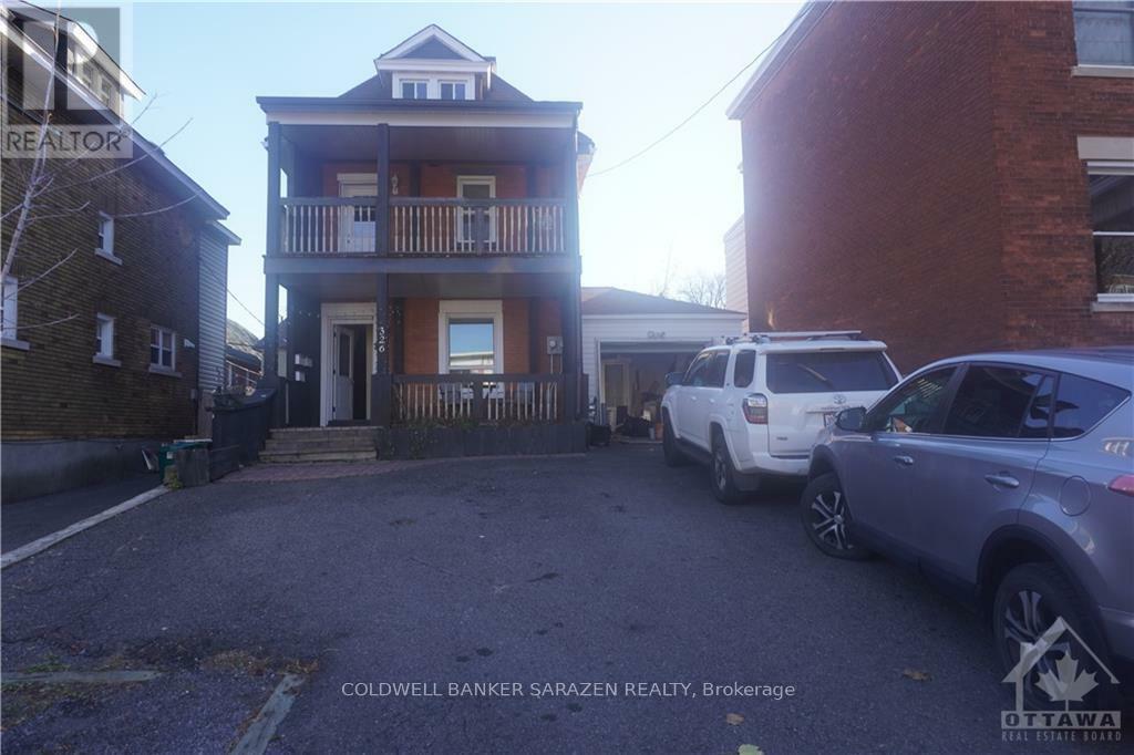 Photo de la propriété:  326 Flora Street 2  ON K1R 5S3 