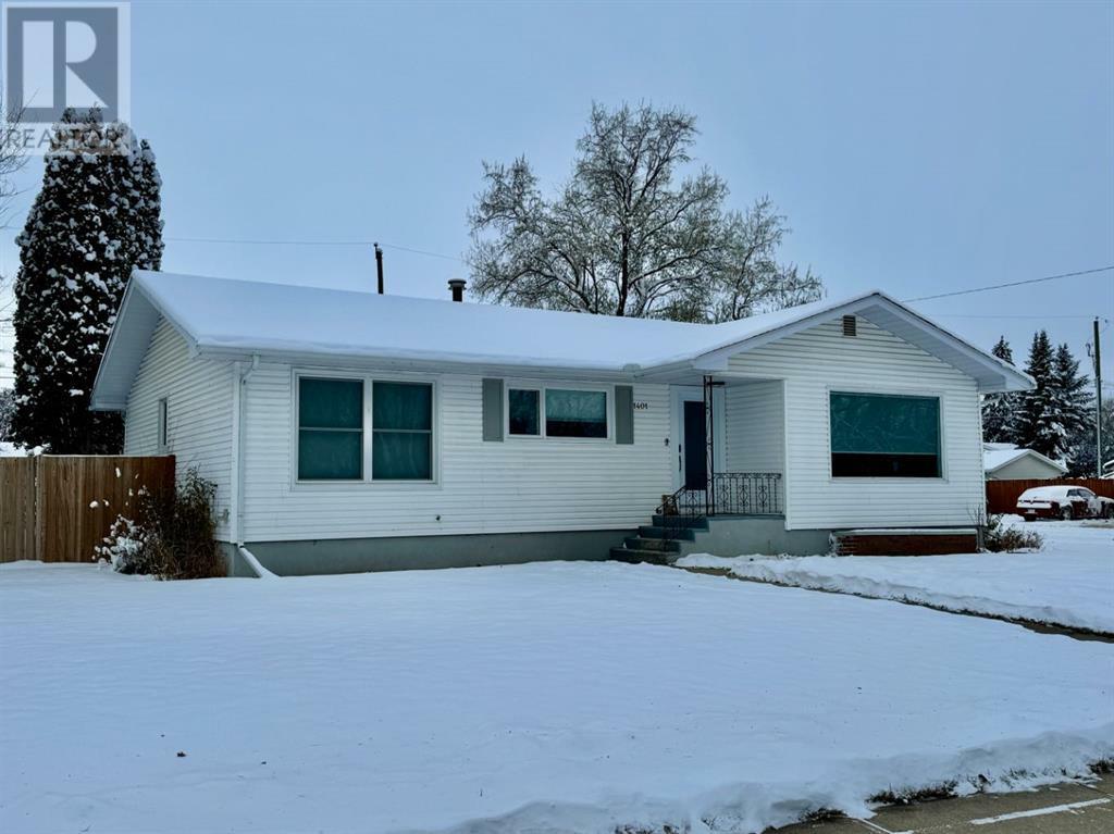 1401 Riverside Drive East  Drumheller AB T0J 0Y5 photo