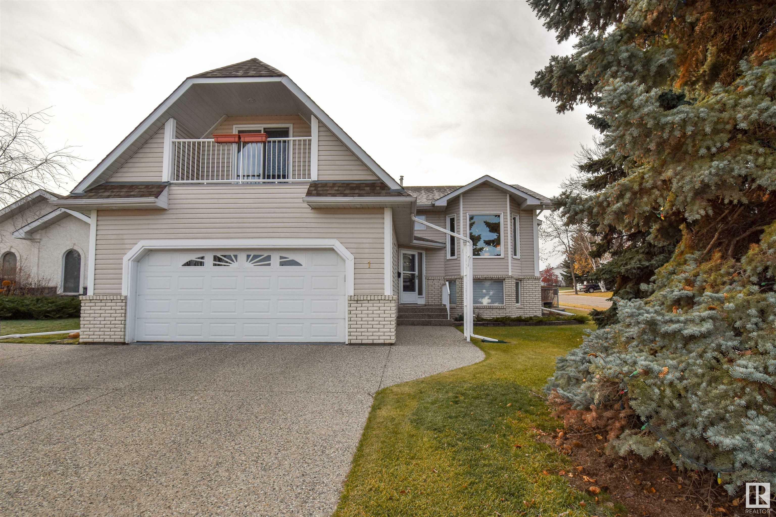 1 Fieldstone Close  Spruce Grove AB T7X 3C3 photo