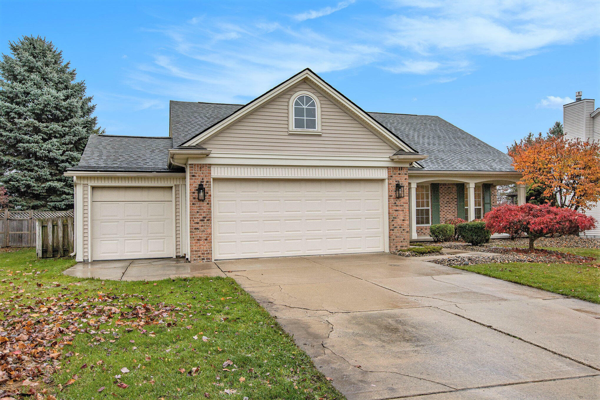 Property Photo:  2909 Green Valley Drive  MI 48103 