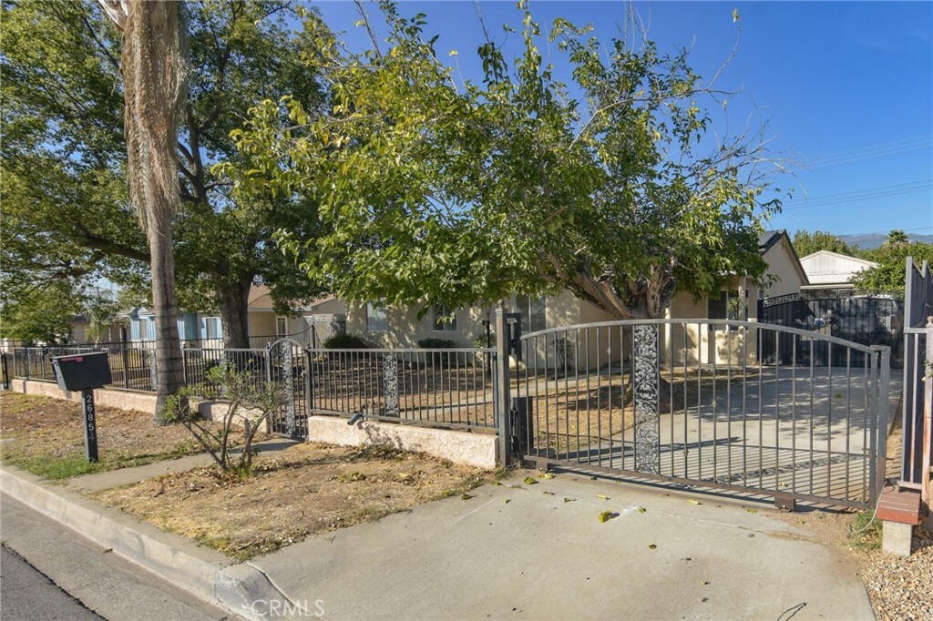 Property Photo:  26854 Mansfield Street  CA 92346 