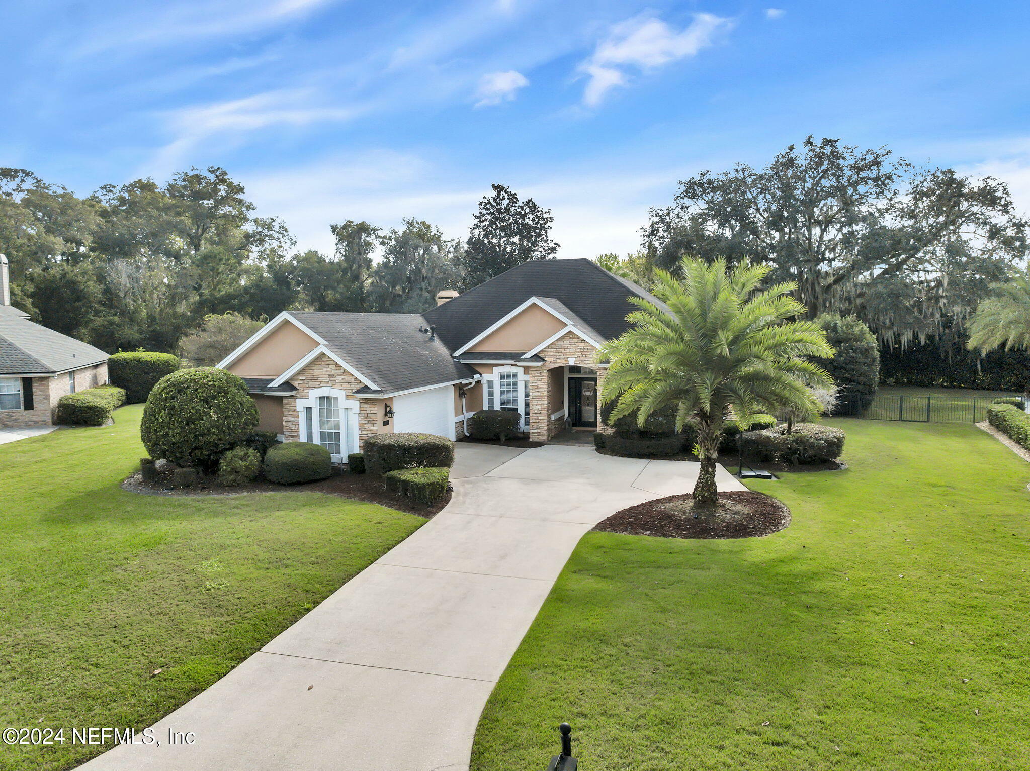 Property Photo:  3683 Red Hawk Court  FL 32043 