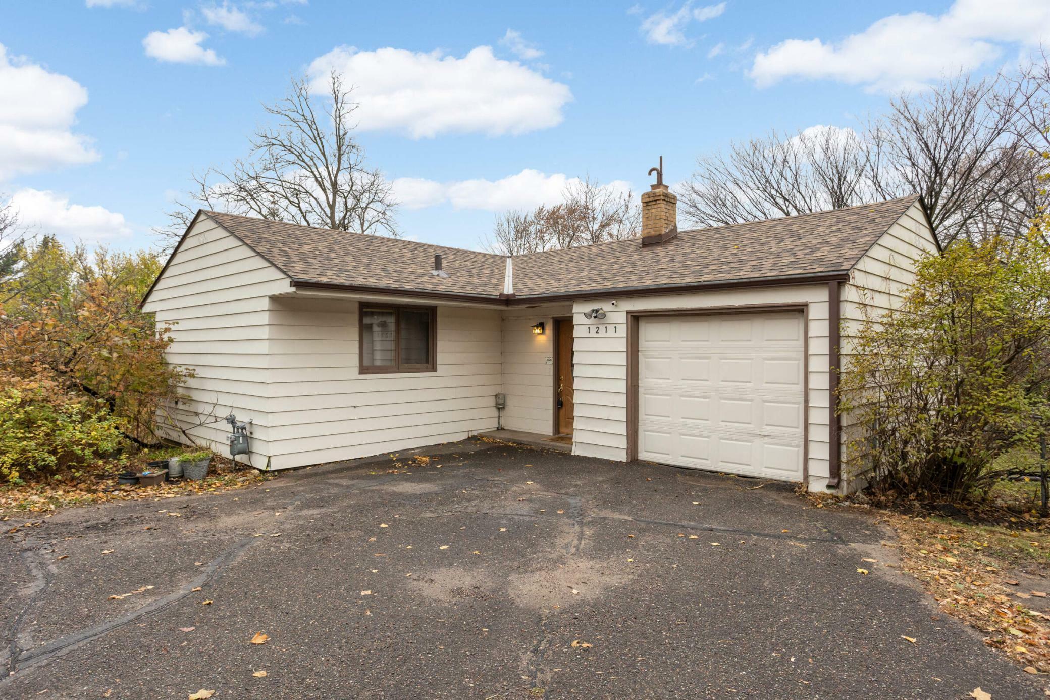 1211 Delaware Avenue  Mendota Heights MN 55118 photo