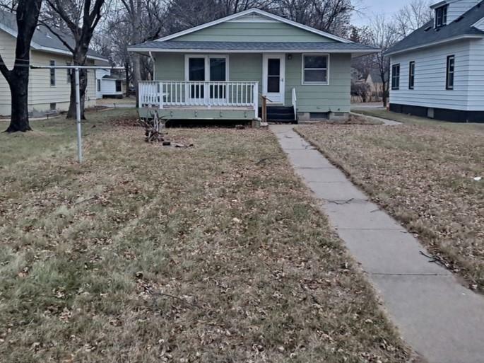 Property Photo:  35 21st Avenue S  MN 56301 