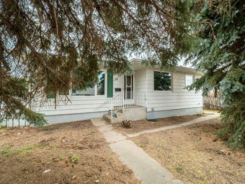 Property Photo:  2618 23 Avenue S  AB T1K 1L1 