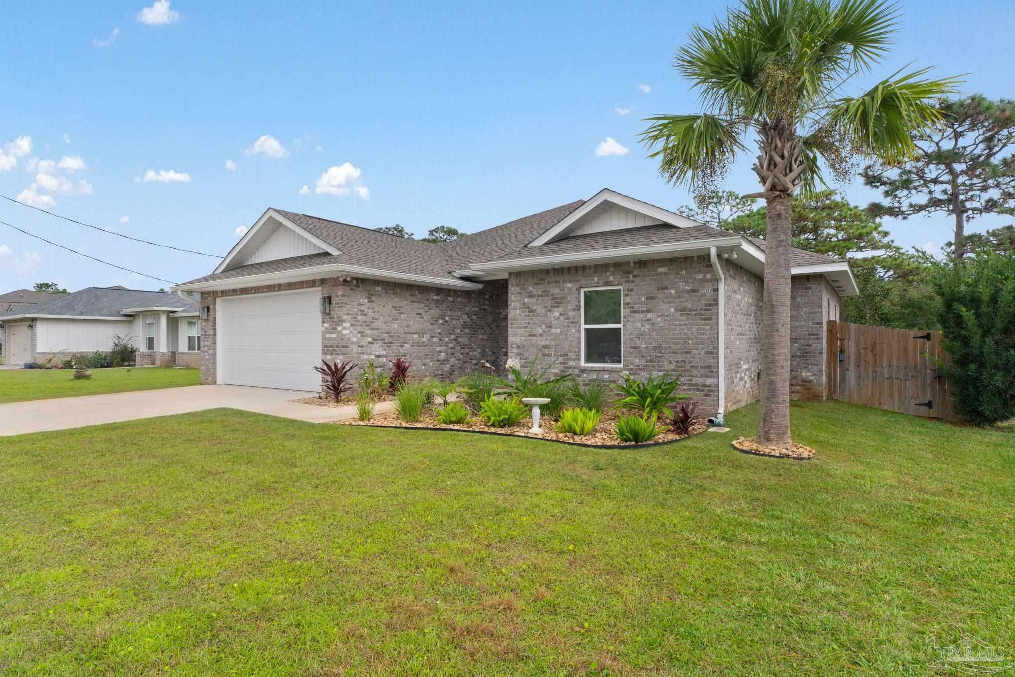 Property Photo:  1602 Ponderosa Dr  FL 32563 