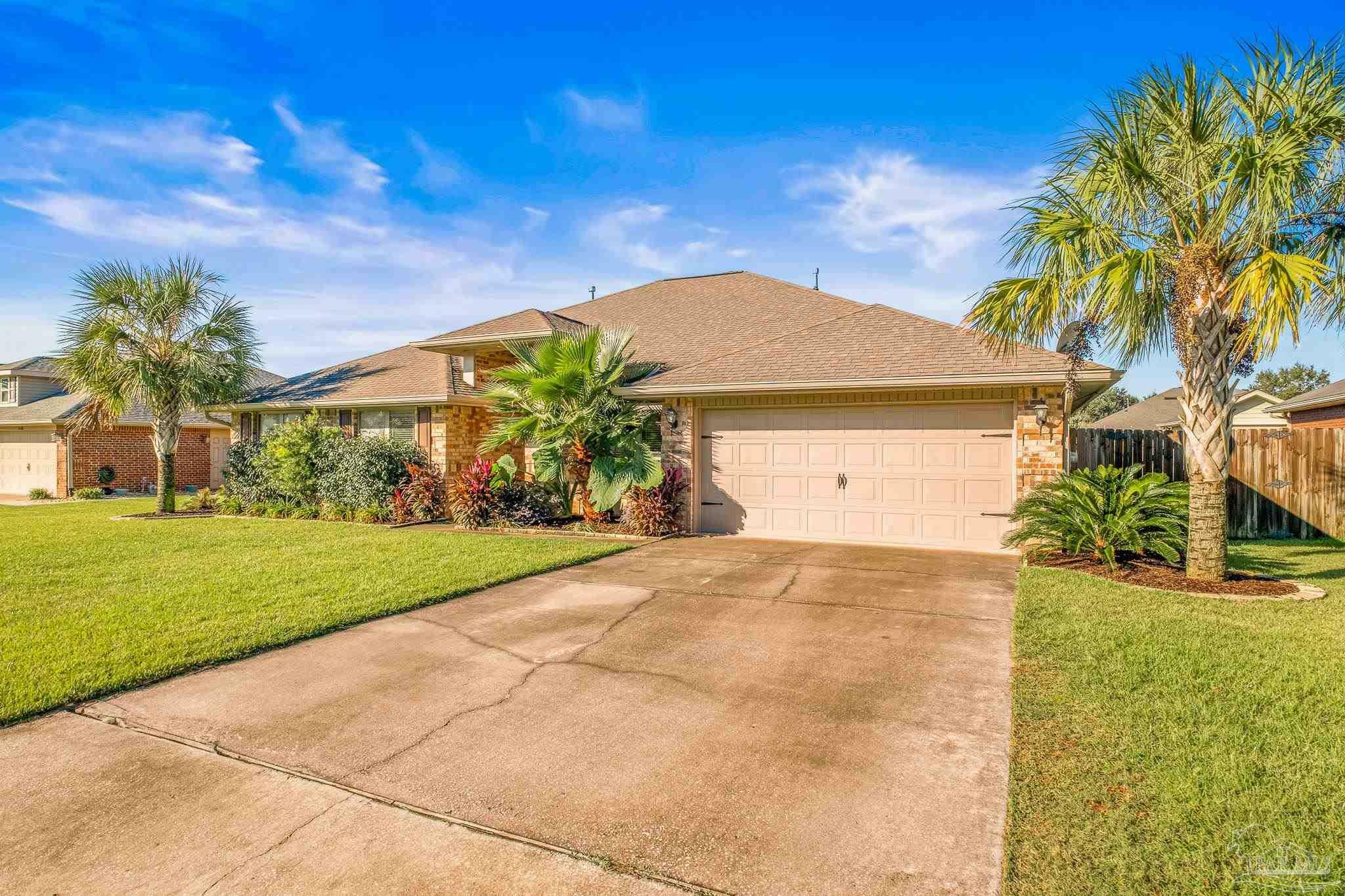 Property Photo:  4689 Belvedere Cir  FL 32571 