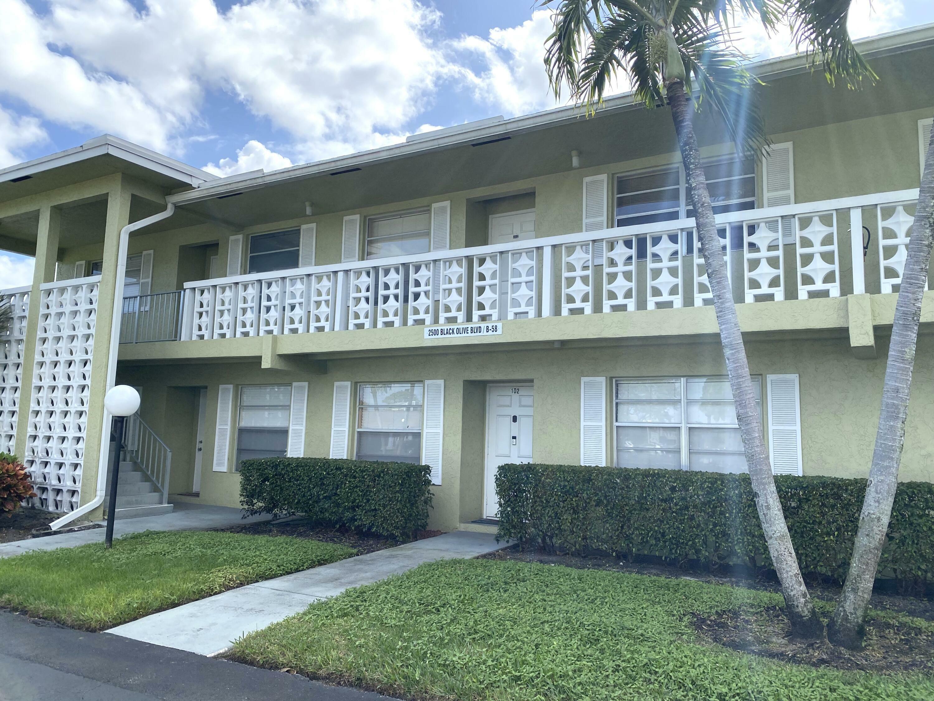 Property Photo:  2500 Black Olive Boulevard 202  FL 33445 