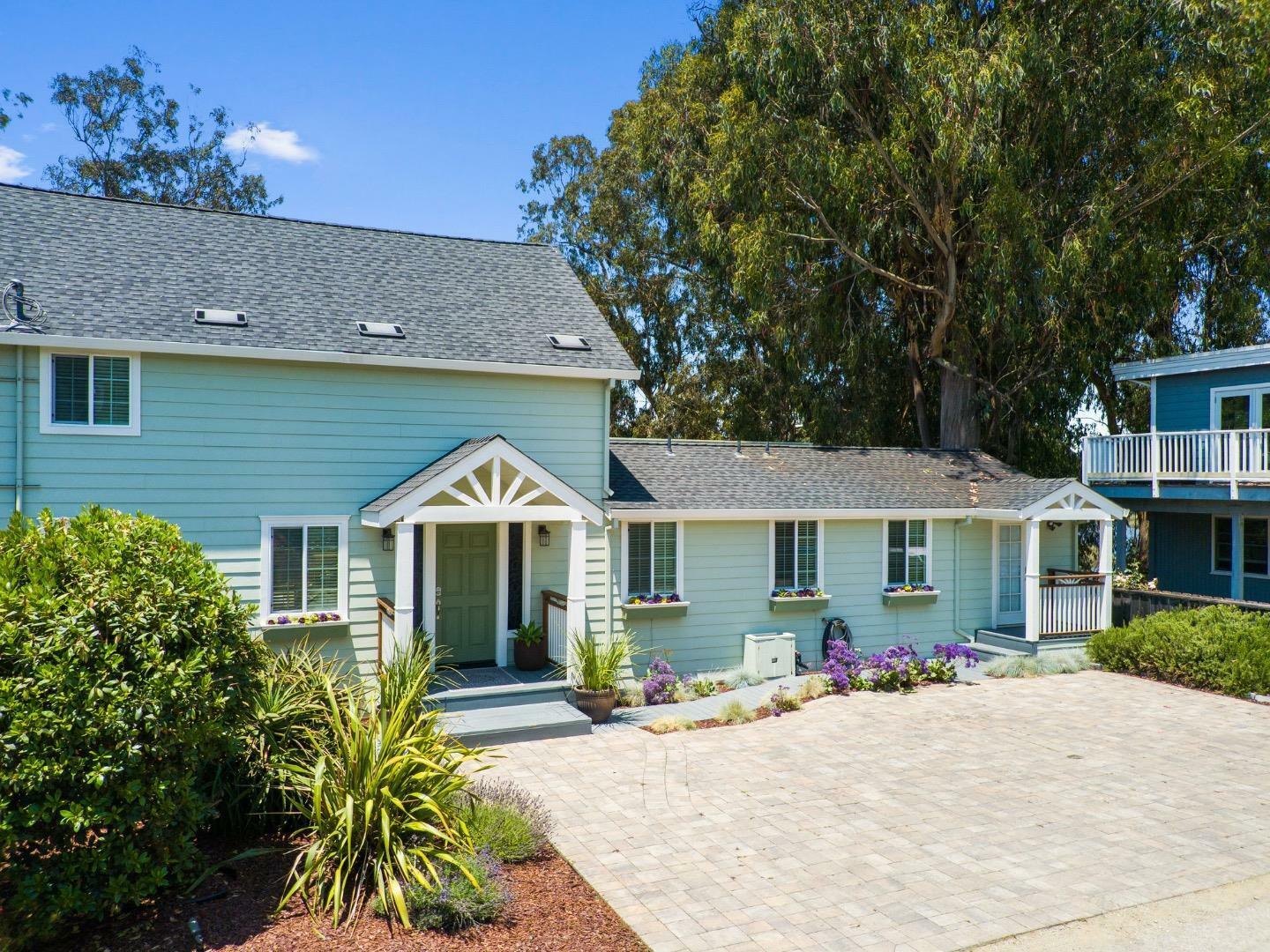 Property Photo:  21130 East Cliff Drive  CA 95062 