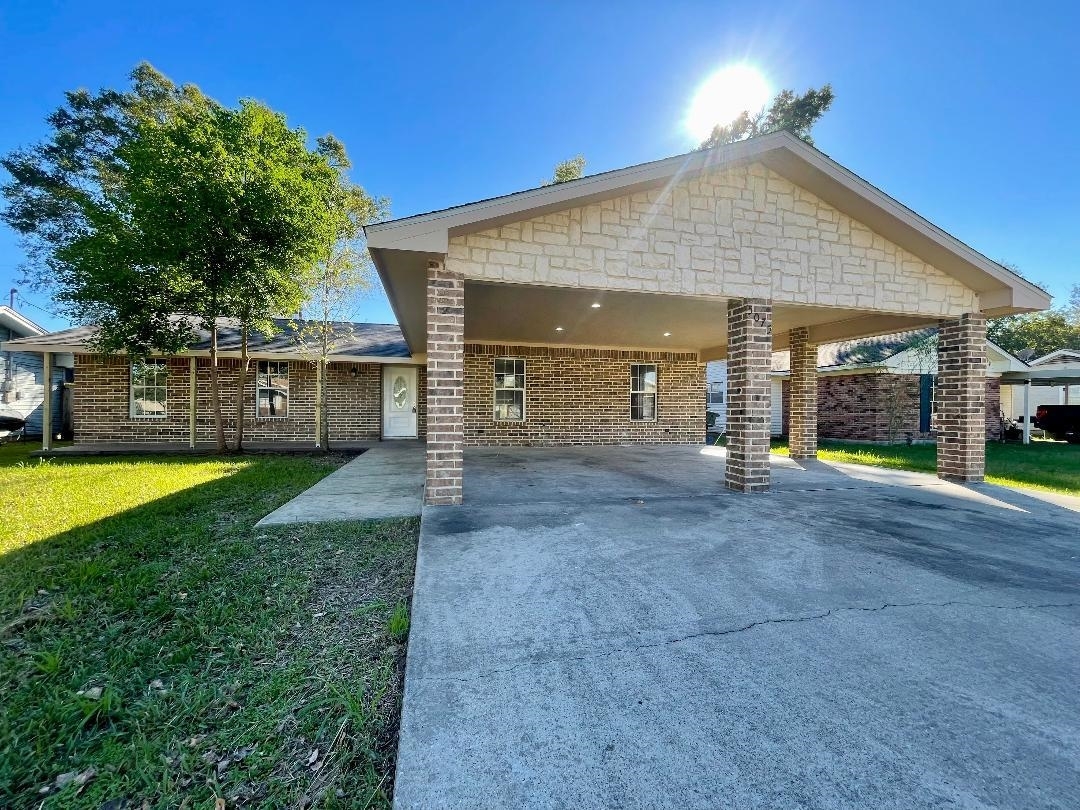 Property Photo:  5075 Milton  TX 77706 