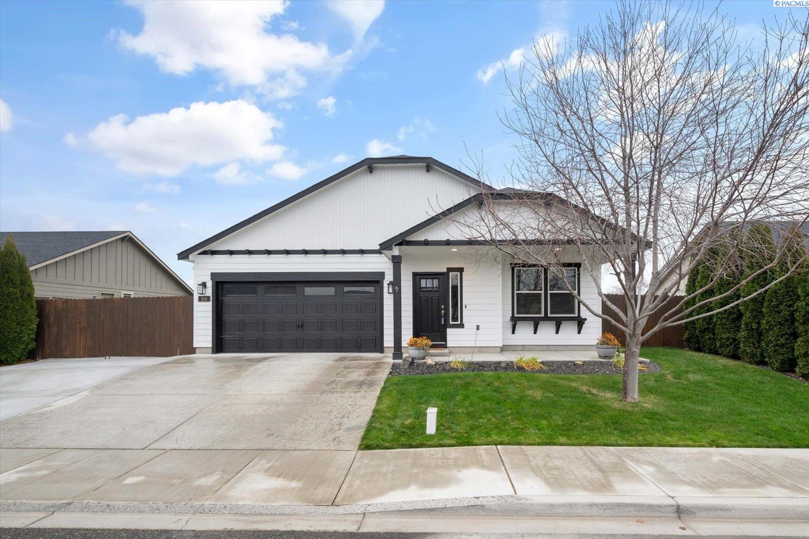 818 W 29th Place  Kennewick WA 99337 photo