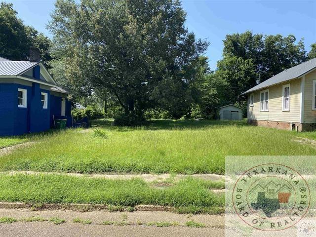 Property Photo:  1227 W 5th  TX 75501 
