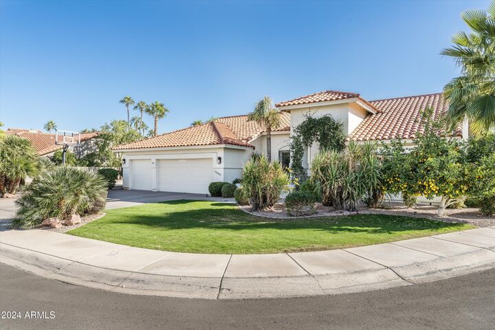 Property Photo:  10695 E San Salvador Drive  AZ 85258 