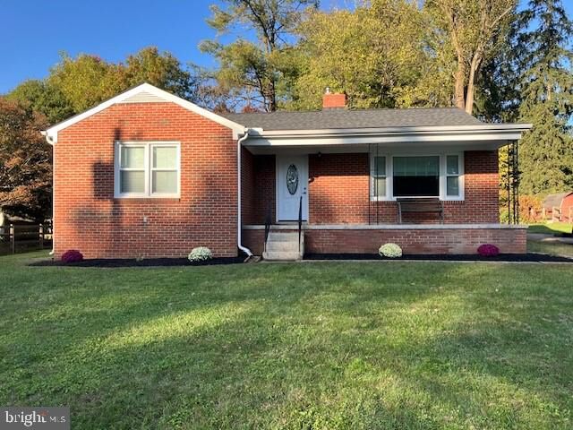 Property Photo:  13 Linden Boulevard  MD 21769 