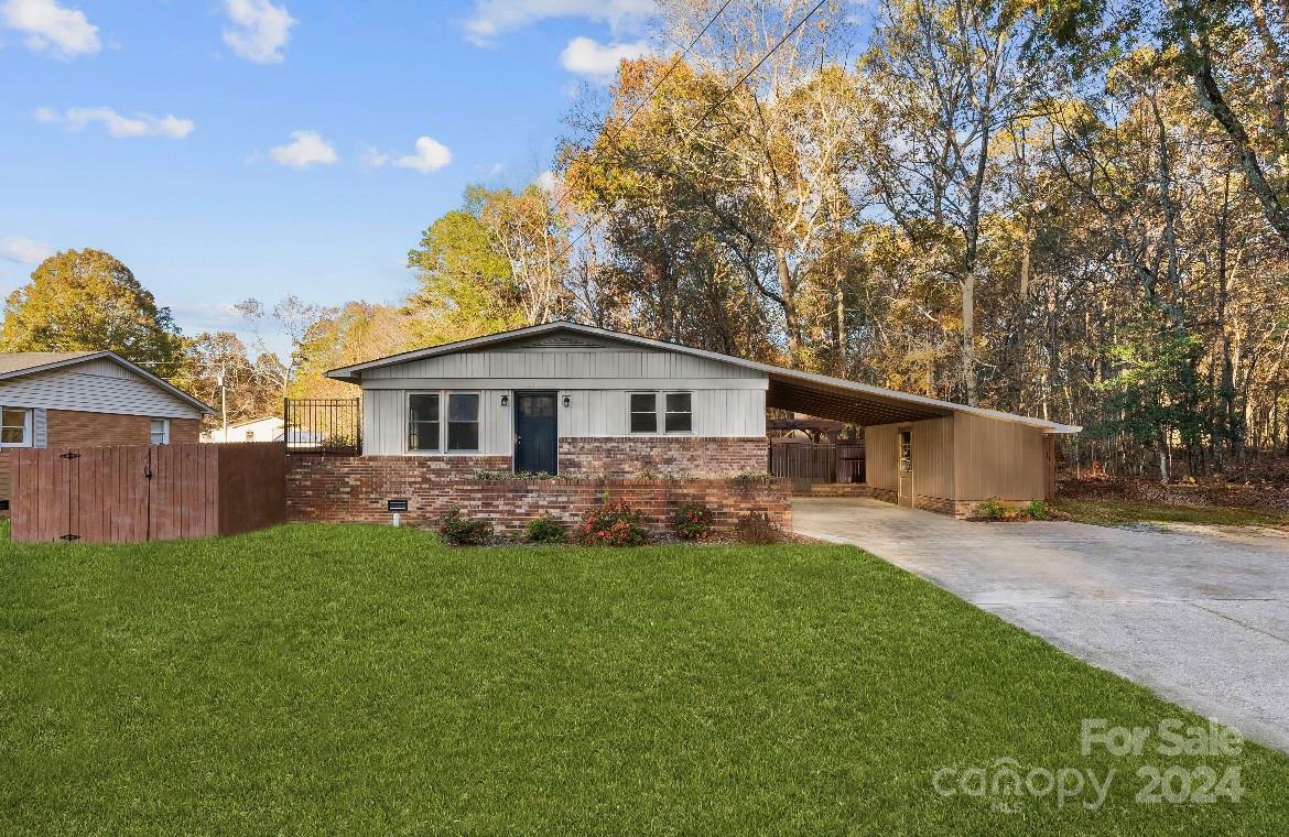 Property Photo:  1244 Delview Road  NC 28021 